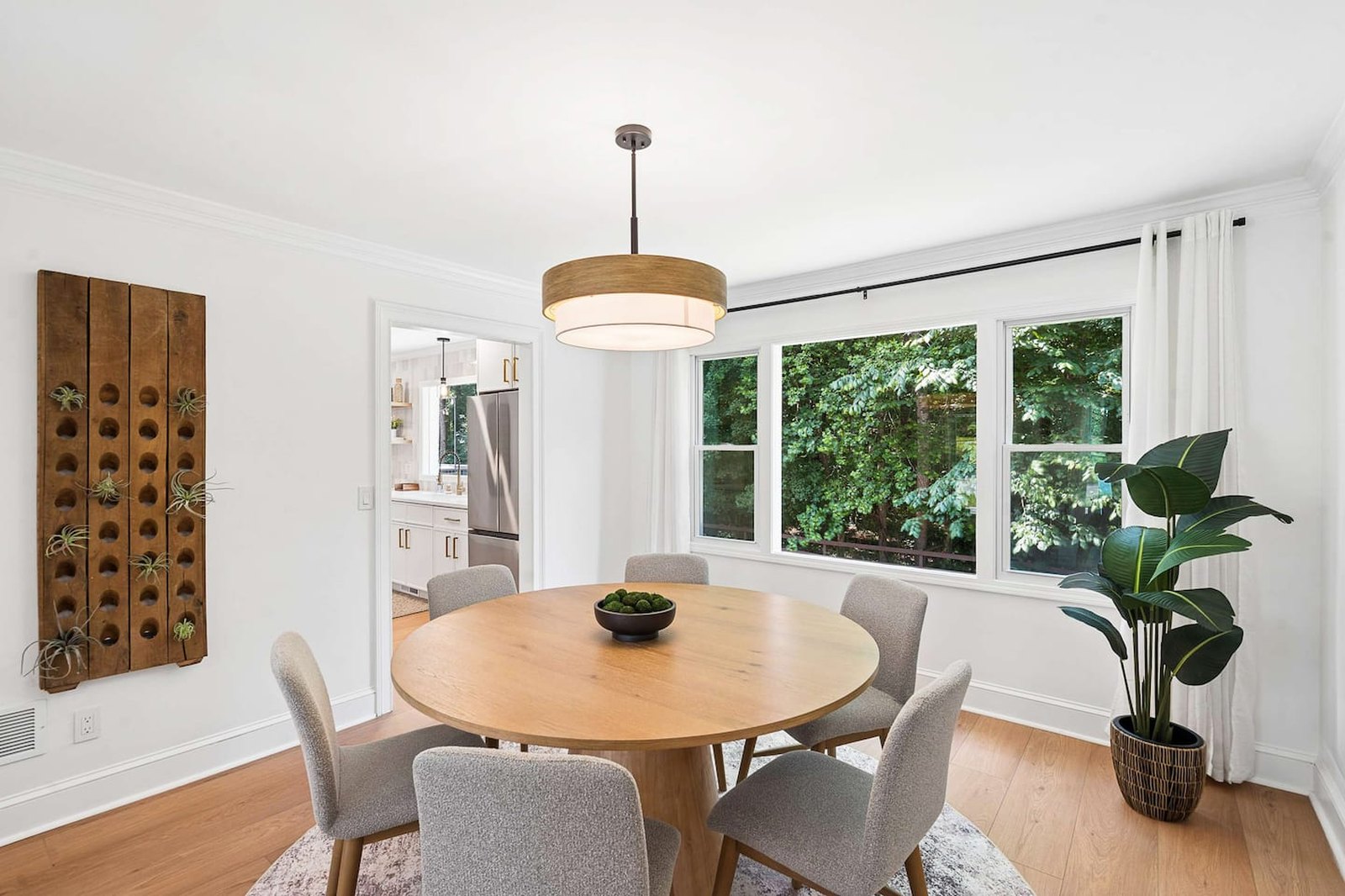 breakfast nook